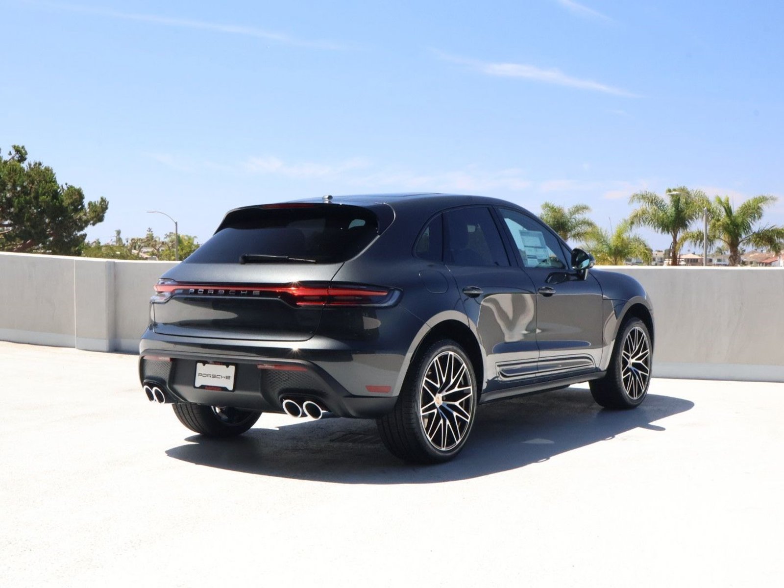 New 2026 Porsche Macan AWD/4WD image 9