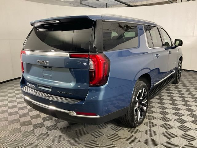 Used 2025 GMC Yukon XL Elevation w/ LPO, Elevation Black Package AWD/4WD image 8