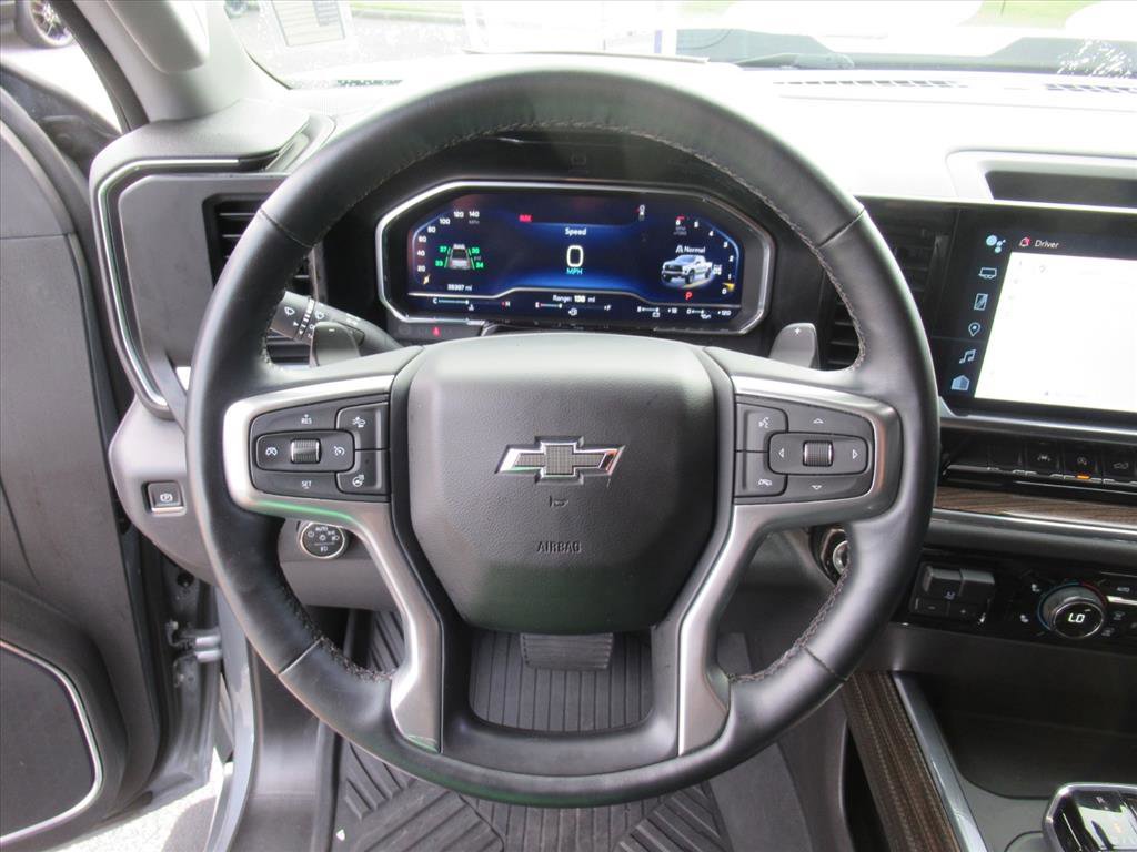 Used 2023 Chevrolet Silverado 1500 LT Trail Boss w/ Convenience Package II AWD/4WD image 18