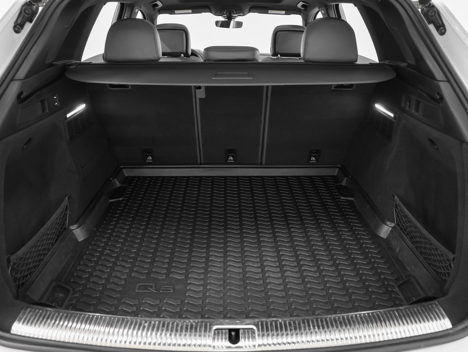 Used 2021 Audi SQ5 Prestige image 20