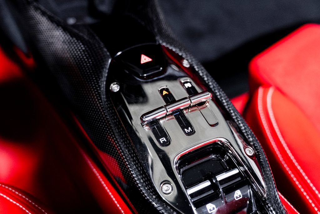 Used 2022 Ferrari SF90 Spider AWD/4WD image 61