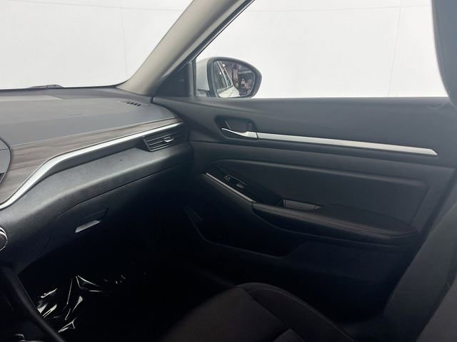 Used 2023 Nissan Altima 2.5 SV image 21