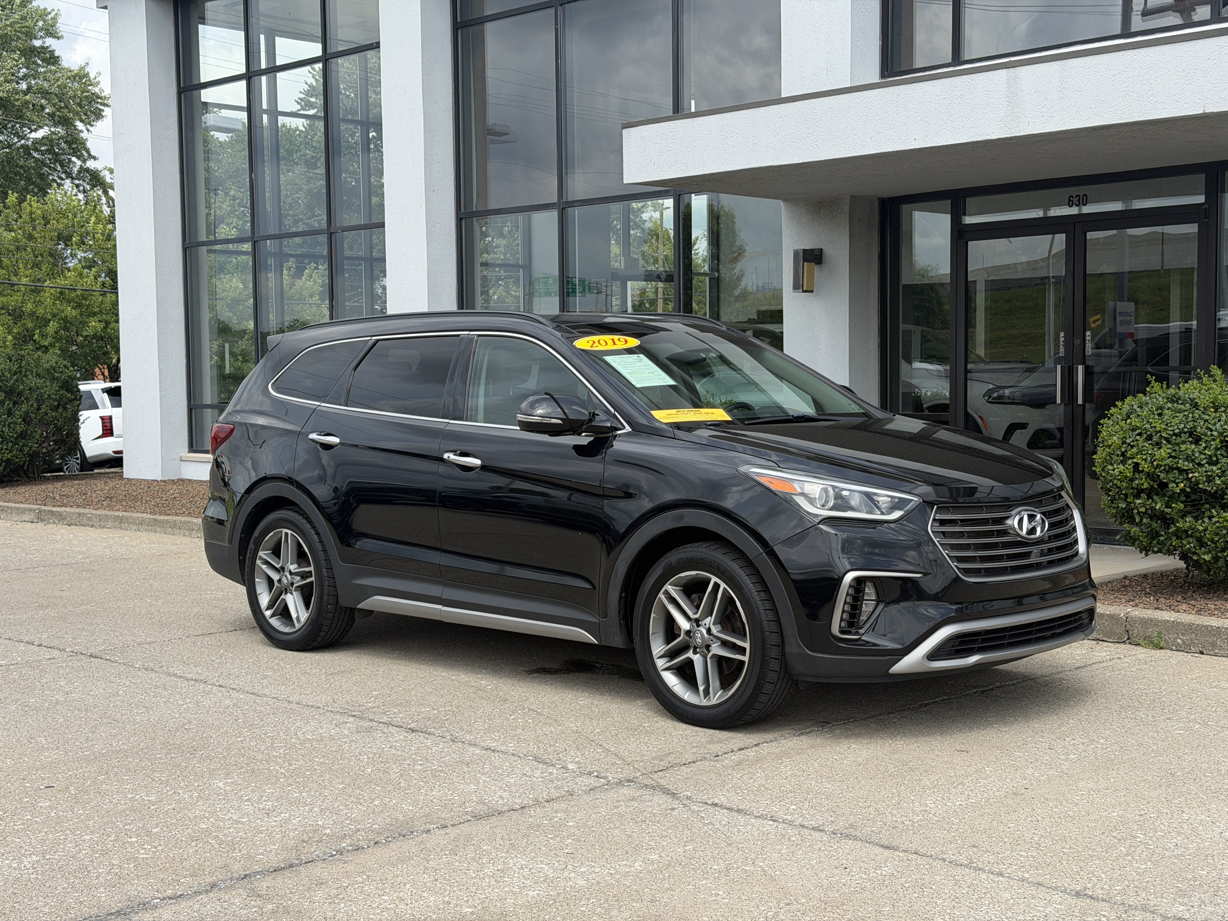 Used 2019 Hyundai Santa Fe XL w/ Cargo Package FWD video 2