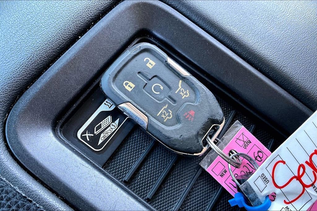 Used 2017 GMC Yukon SLT image 13