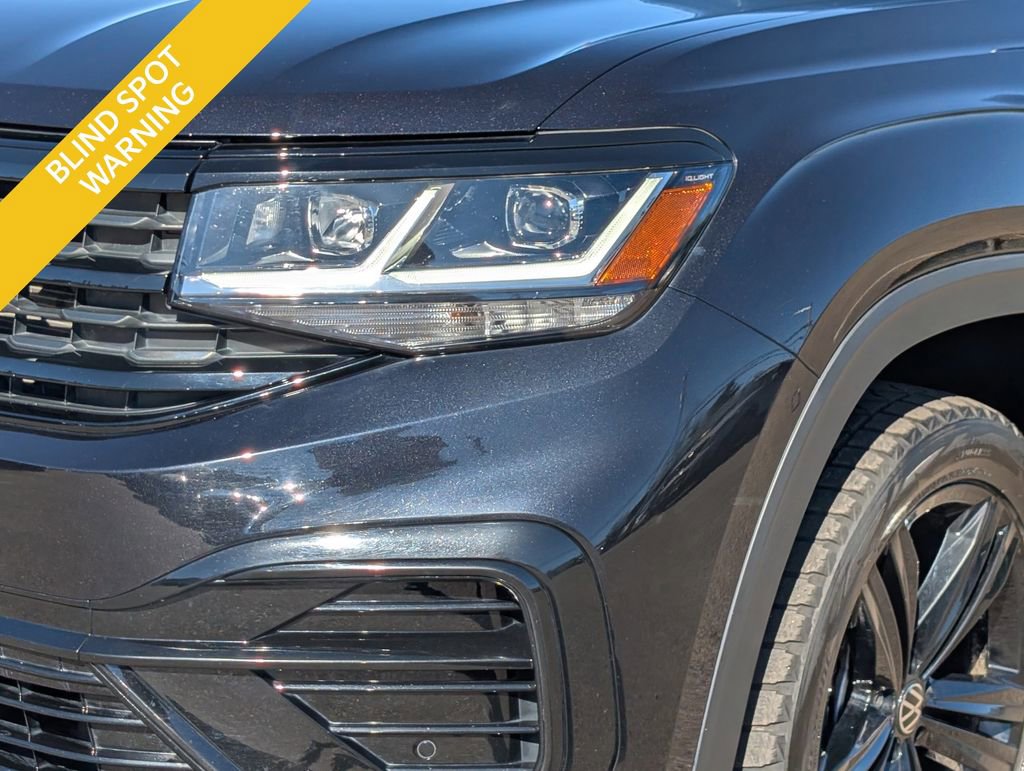 Used 2023 Volkswagen Atlas Cross Sport SEL R-Line image 9