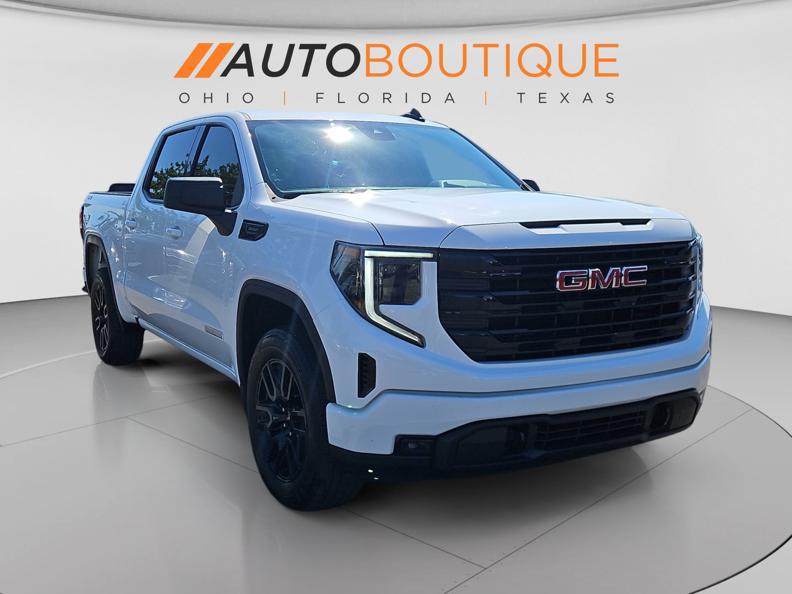Used 2025 GMC Sierra 1500 Elevation AWD/4WD image 7