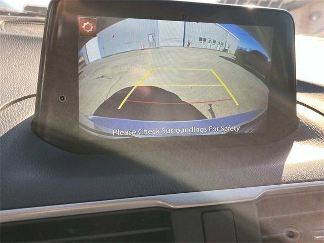 Used 2018 MAZDA MAZDA3 Touring image 34