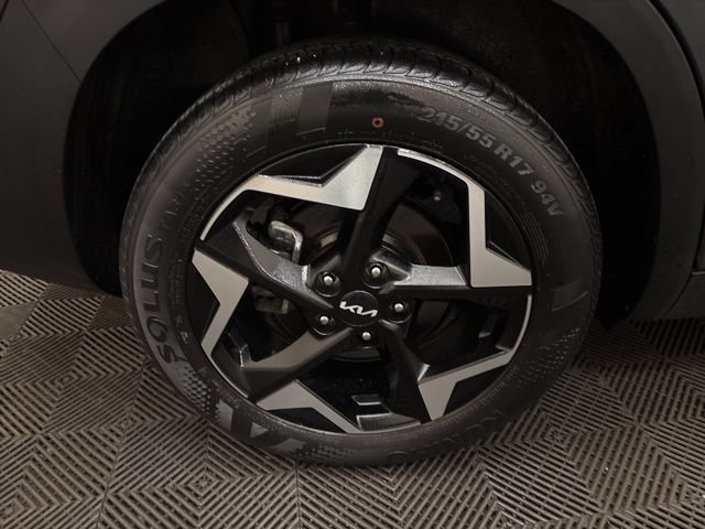Certified 2024 Kia Seltos EX AWD/4WD image 26