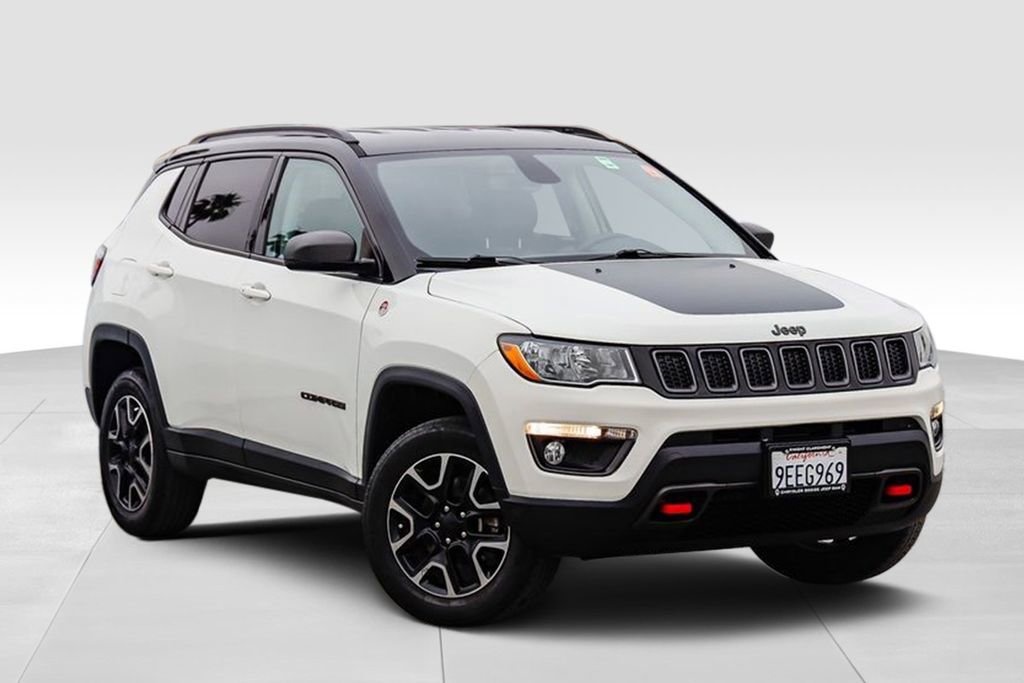 Used 2019 Jeep Compass Trailhawk image 2
