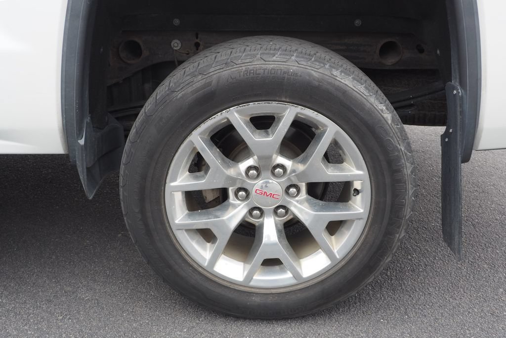 Used 2018 GMC Sierra 1500 SLT w/ SLT Premium Package AWD/4WD image 9