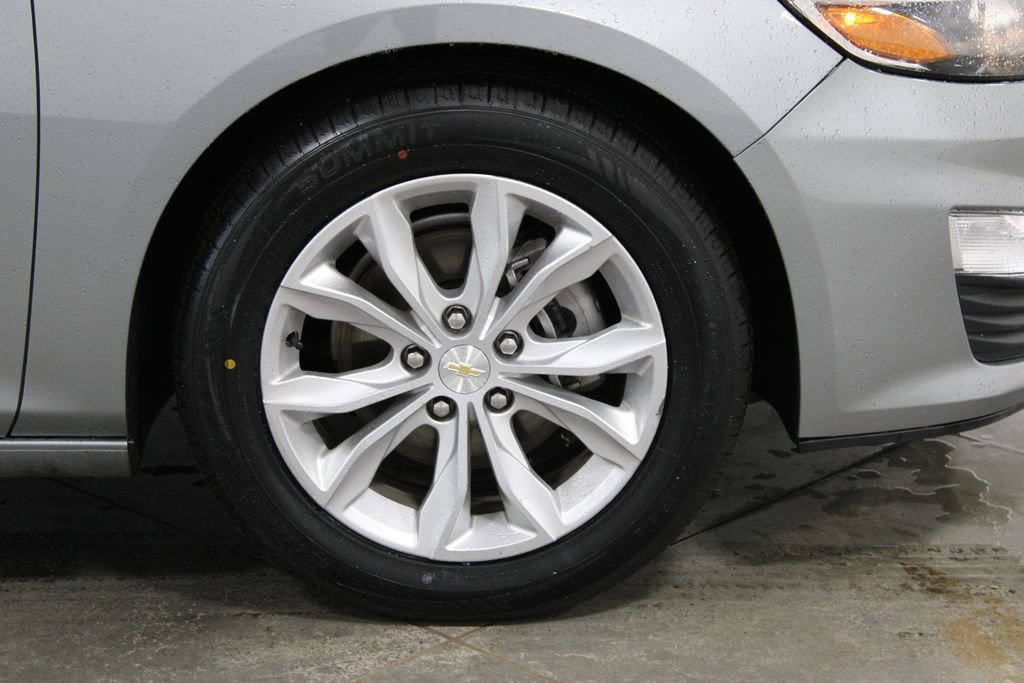 Used 2024 Chevrolet Malibu LT image 12