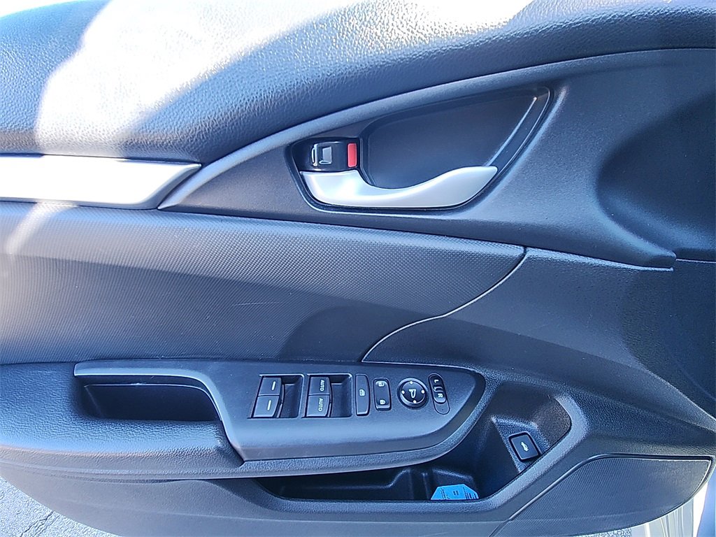 Used 2019 Honda Civic Sport image 13