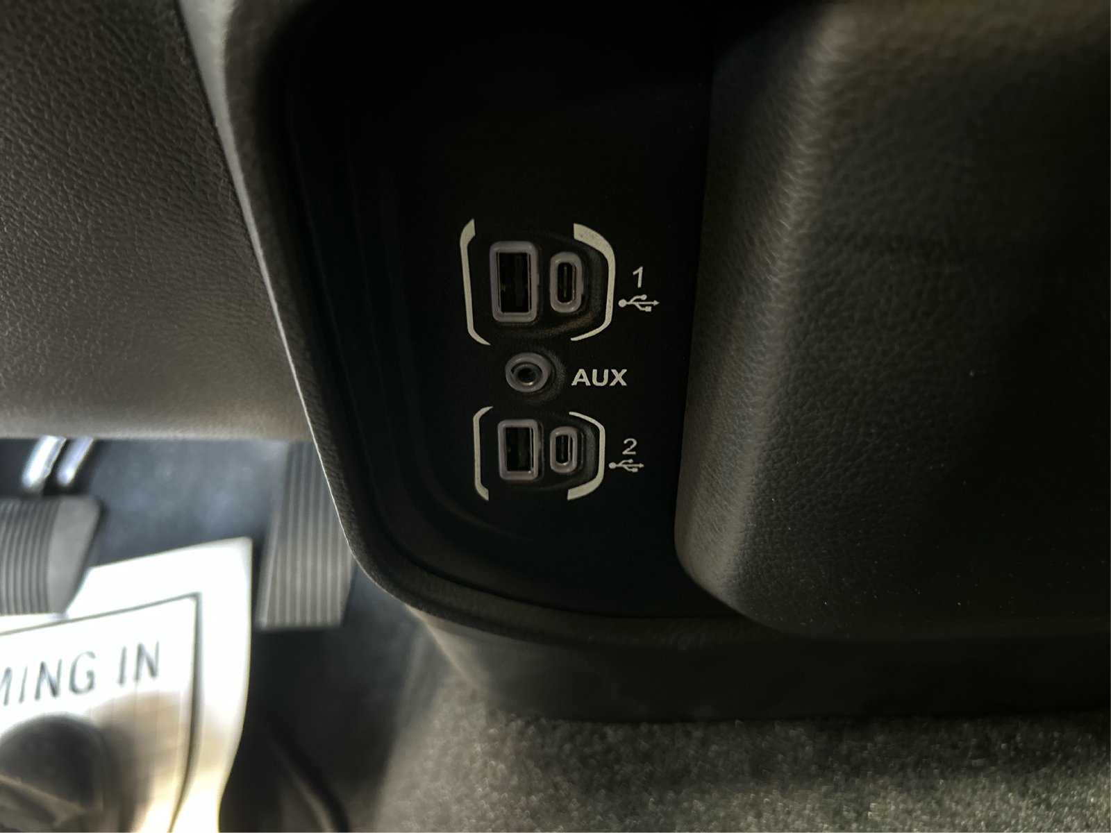 New 2026 RAM 1500 Tradesman AWD/4WD image 32