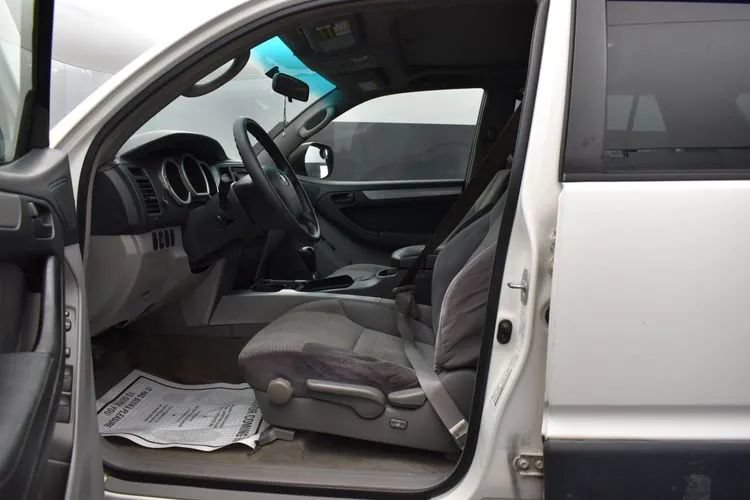 Used 2003 Toyota 4Runner Sport AWD/4WD image 14