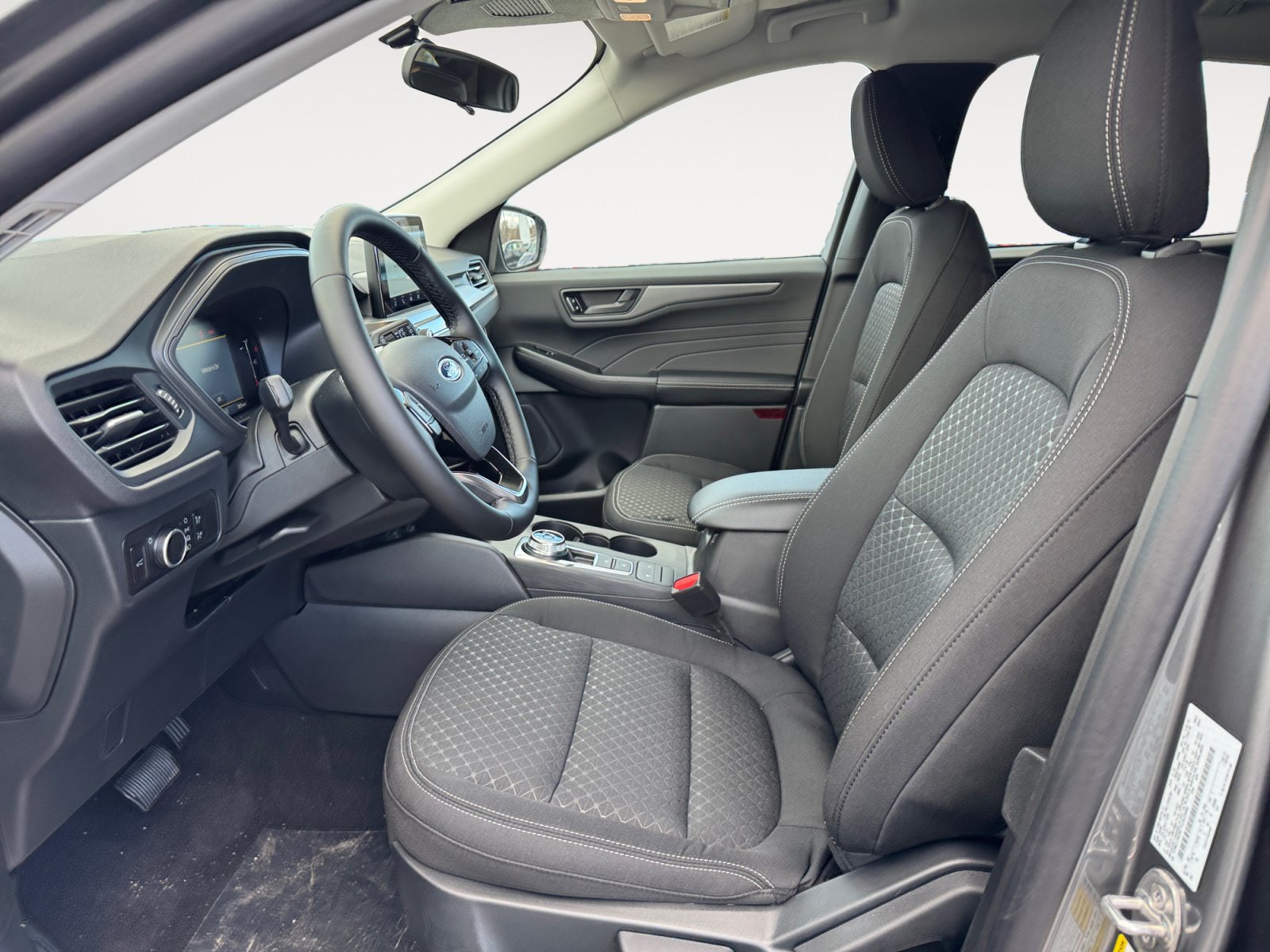 New 2026 Ford Escape Active w/ Cold Weather Package AWD/4WD image 11