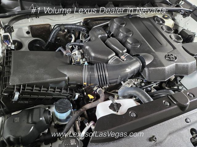 Used 2021 Toyota 4Runner SR5 Premium w/ Moonroof Package AWD/4WD image 27
