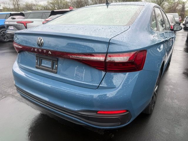 Used 2025 Volkswagen Jetta S image 7