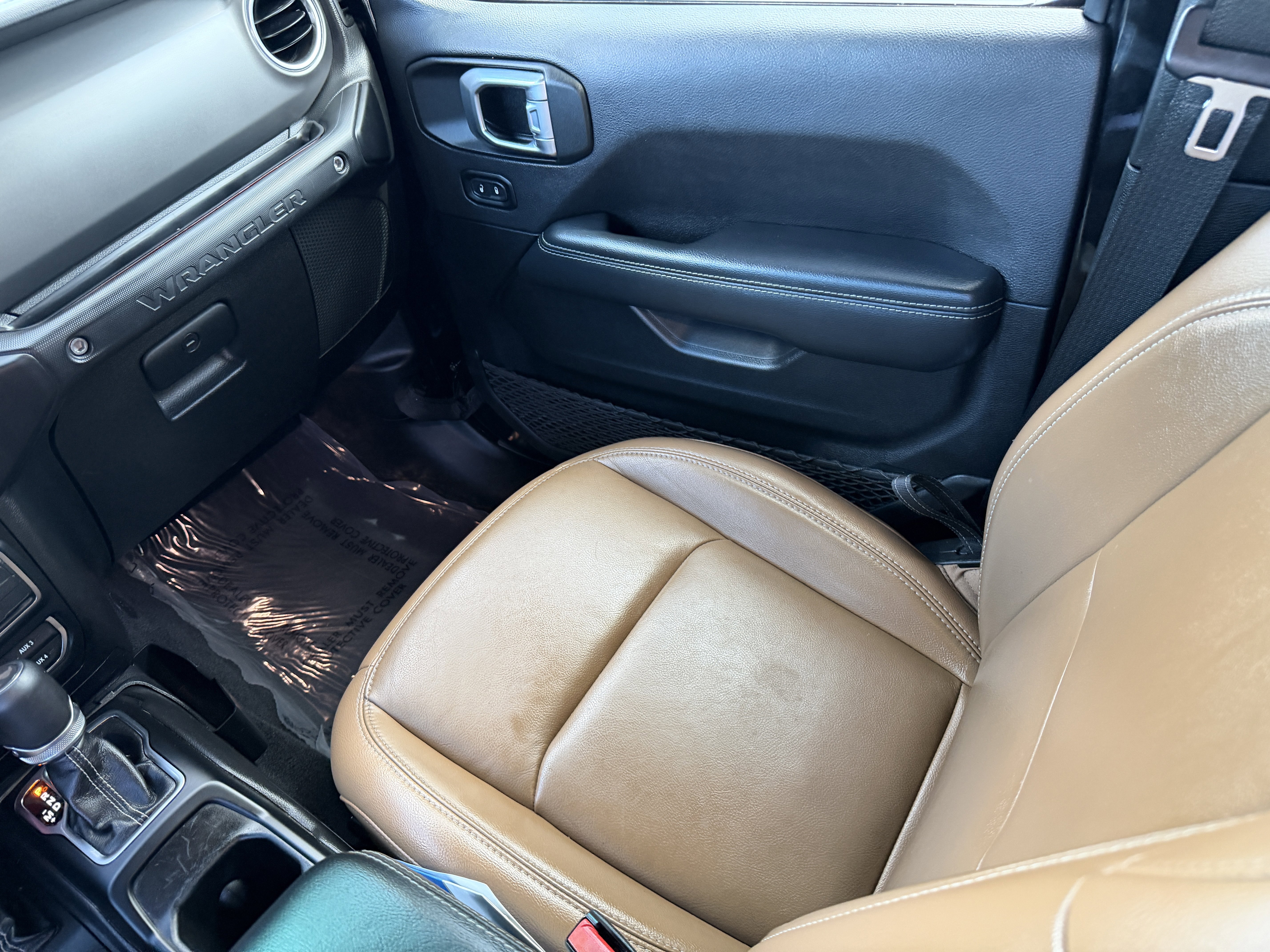 Used 2022 Jeep Wrangler Unlimited Rubicon w/ Xtreme Recon 35" Tire Package image 14