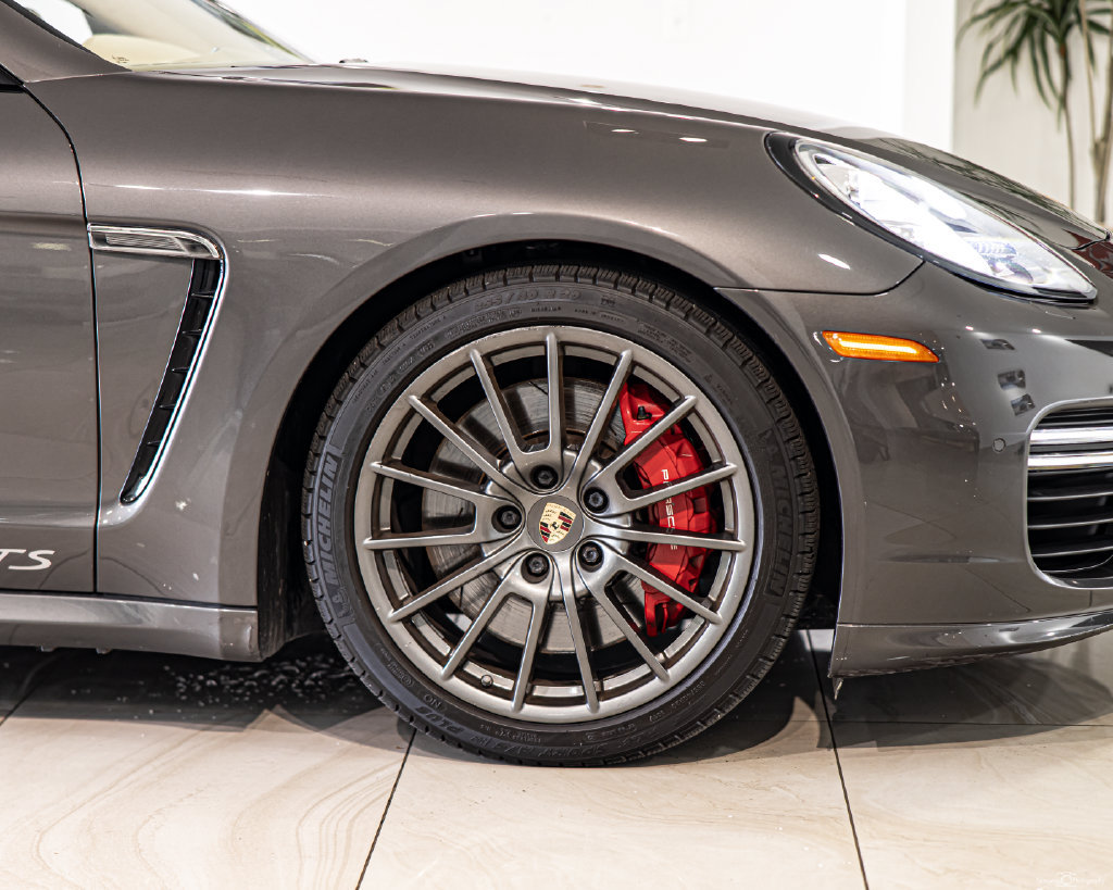 Used 2015 Porsche Panamera GTS AWD/4WD image 10