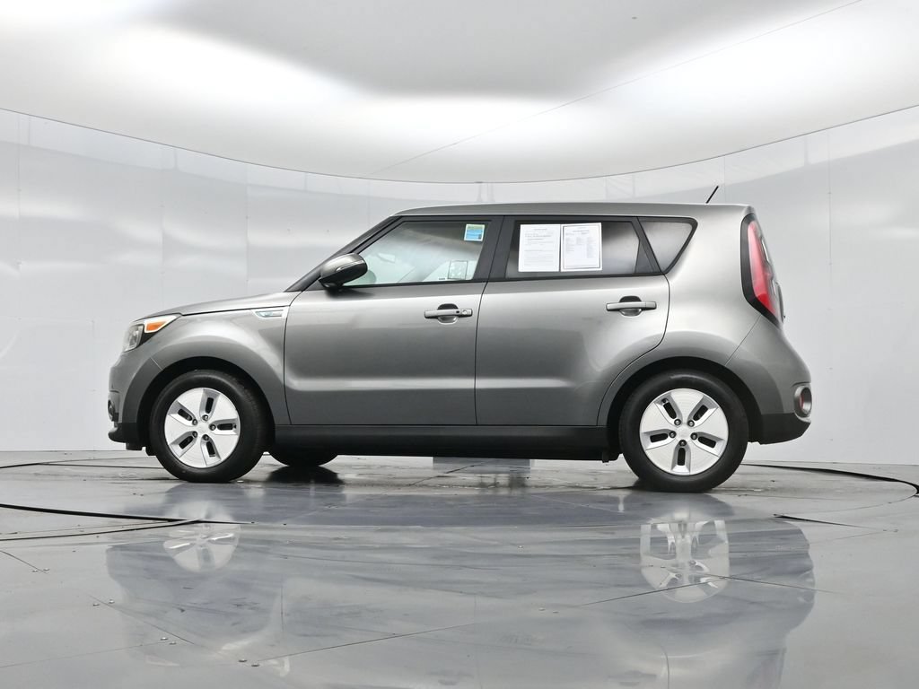 Used 2016 Kia Soul EV + FWD image 7