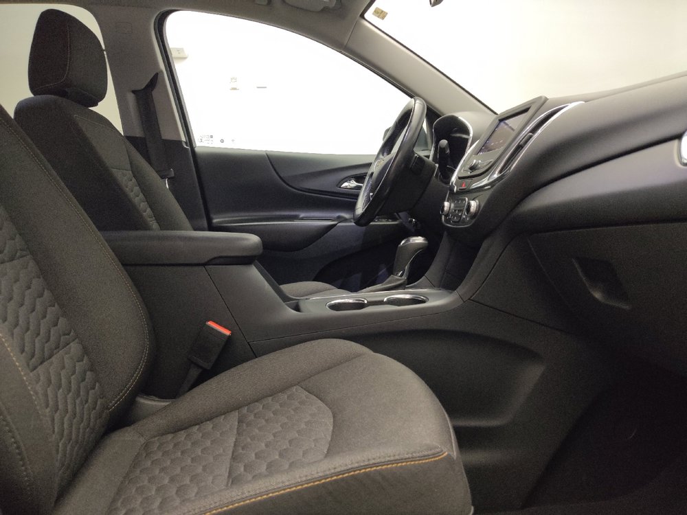 Used 2020 Chevrolet Equinox LT FWD image 21