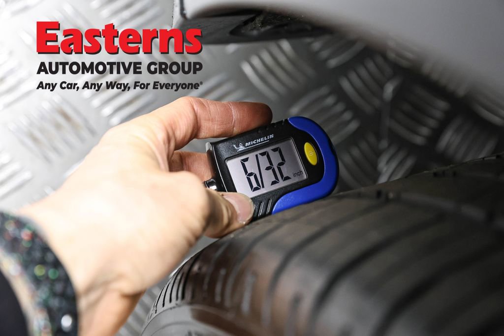 Used 2020 Tesla Model Y Long Range image 23