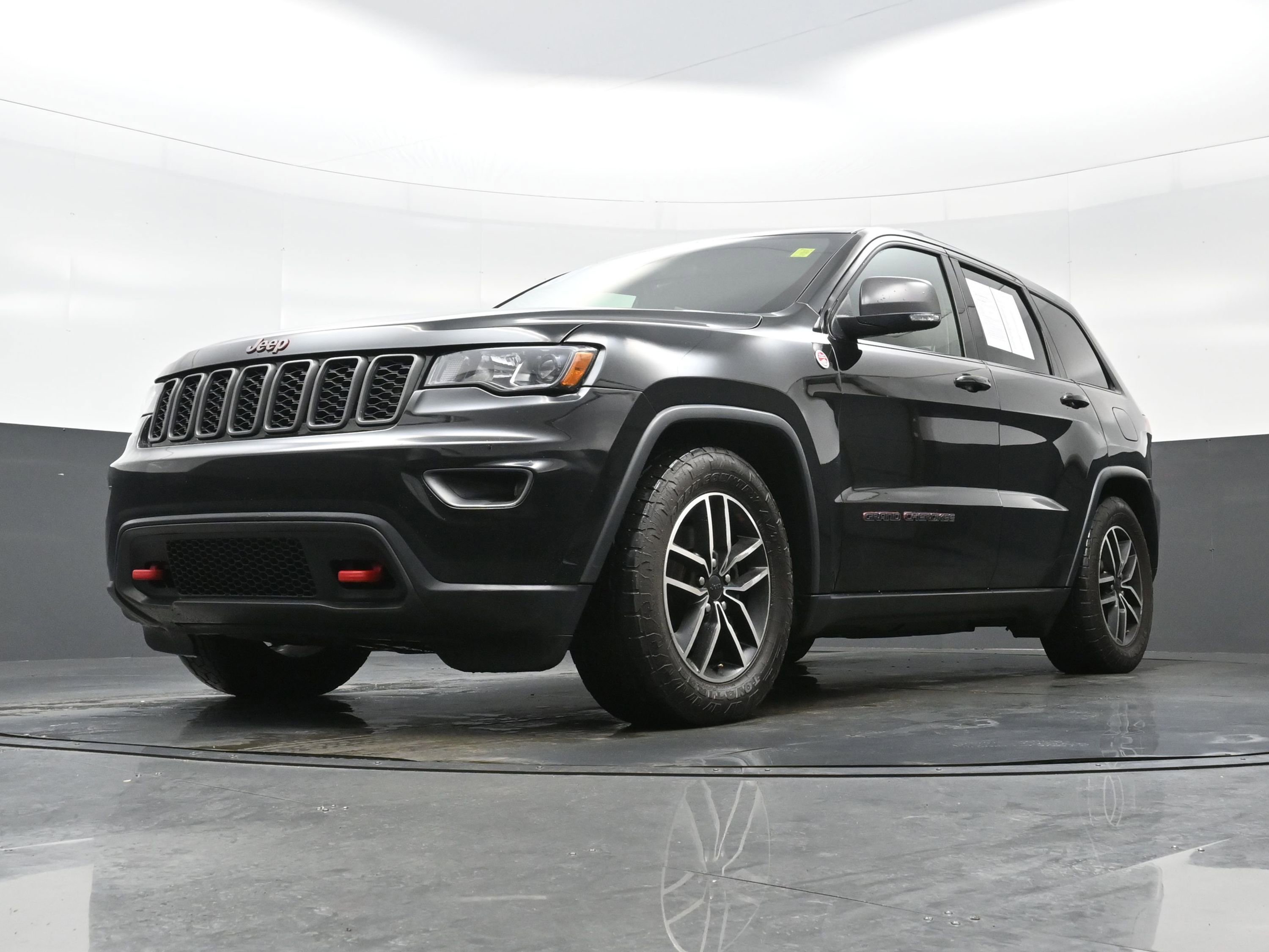 Used 2020 Jeep Grand Cherokee Trailhawk AWD/4WD image 26