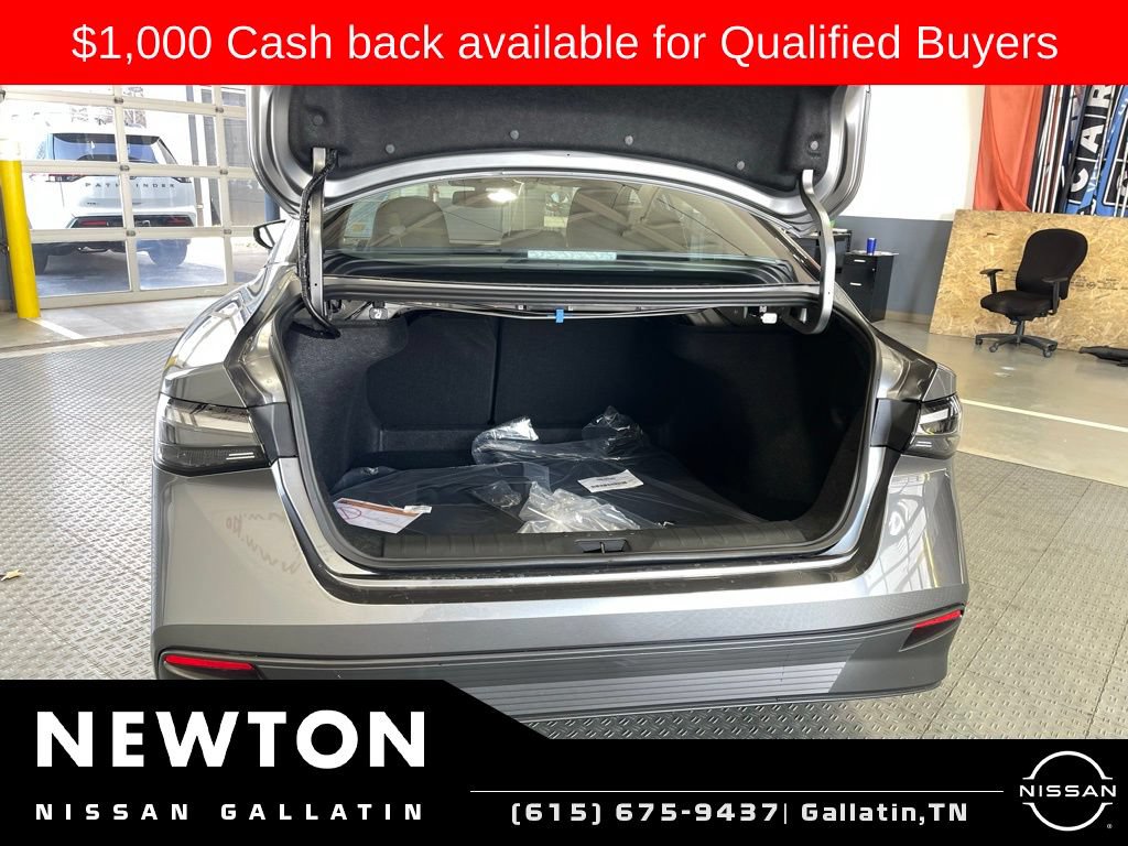New 2026 Nissan Sentra SV w/ SV Convenience Package FWD image 8