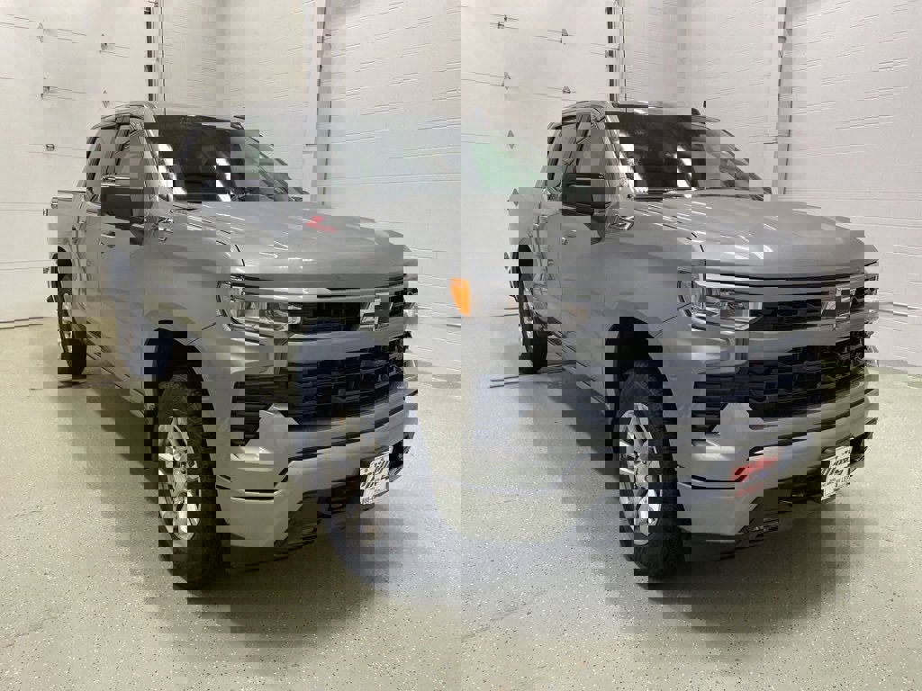 New 2026 Chevrolet Silverado 1500 RST image 2