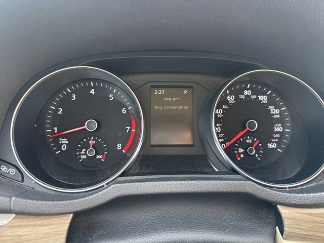 Used 2017 Volkswagen Passat 1.8T SEL Premium image 20