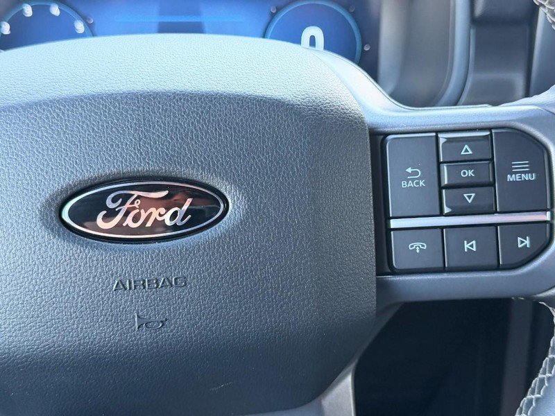 Used 2025 Ford F150 Lariat AWD/4WD image 32