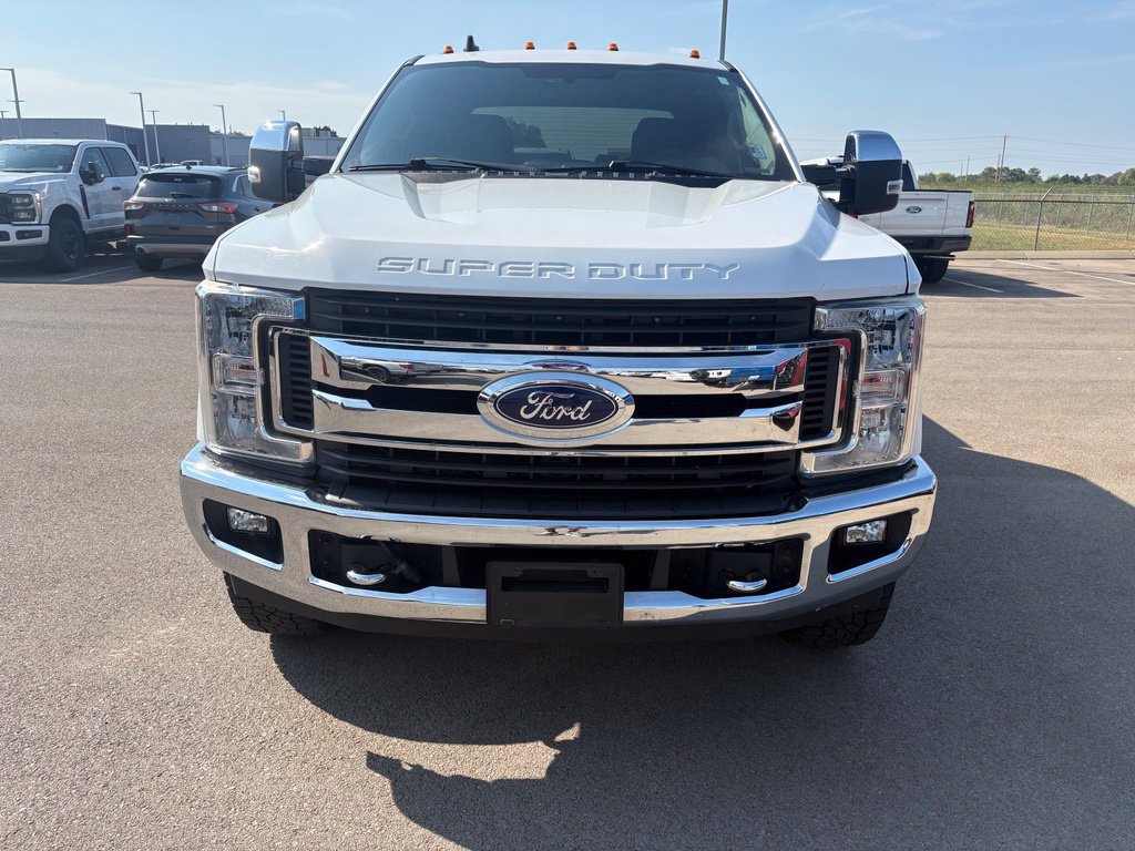 Used 2019 Ford F250 XLT w/ XLT Premium Package AWD/4WD image 26