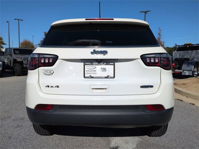Used 2021 Jeep Compass Latitude image 5