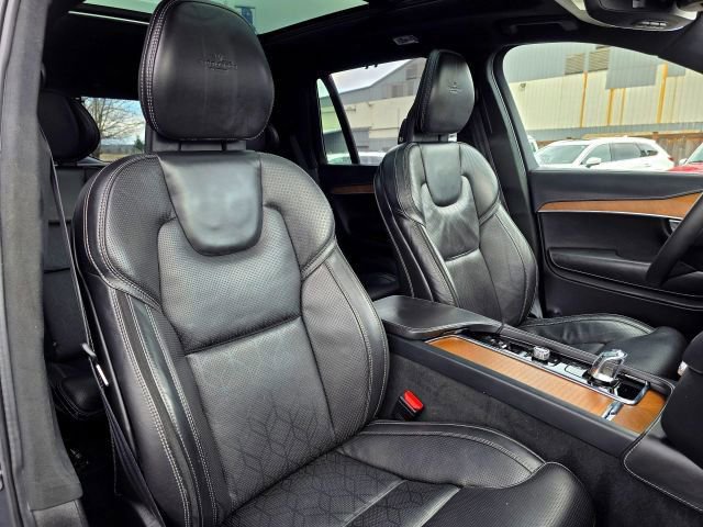Used 2017 Volvo XC90 T8 Excellence image 30