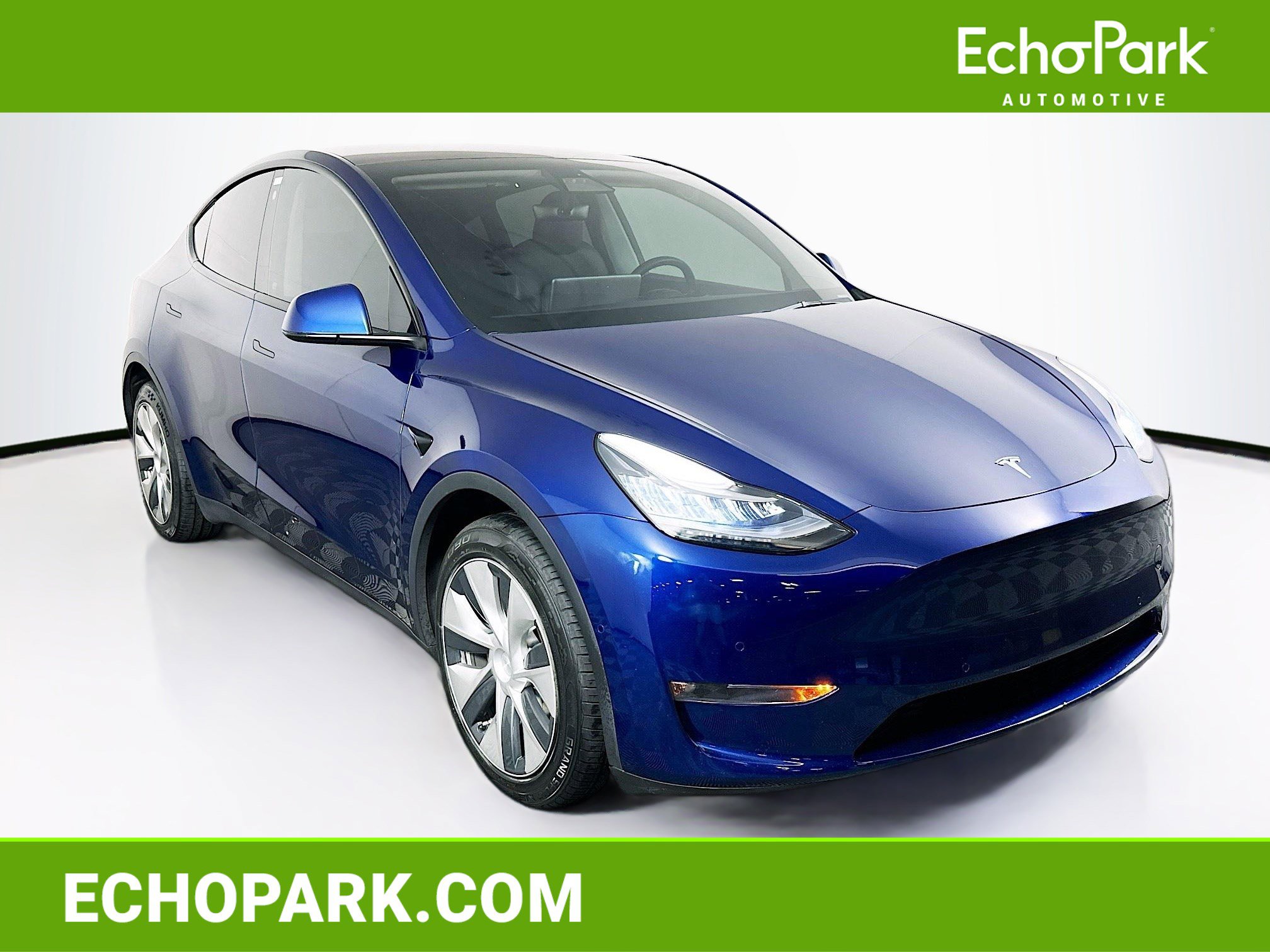 Used 2022 Tesla Model Y Long Range AWD/4WD image 1