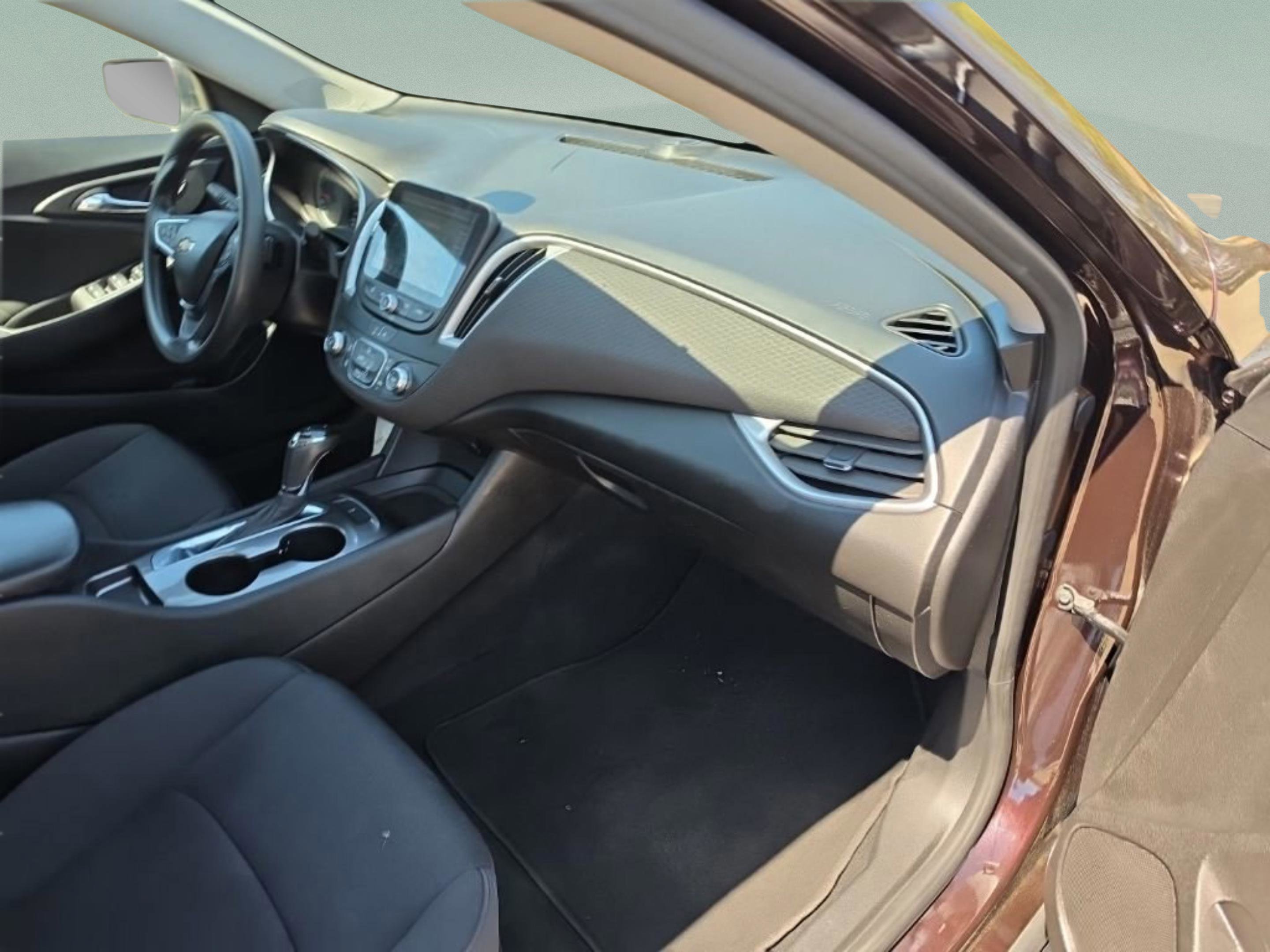 Used 2020 Chevrolet Malibu LS FWD image 24