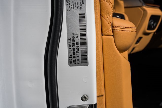 New 2025 Jeep Grand Cherokee Summit image 42