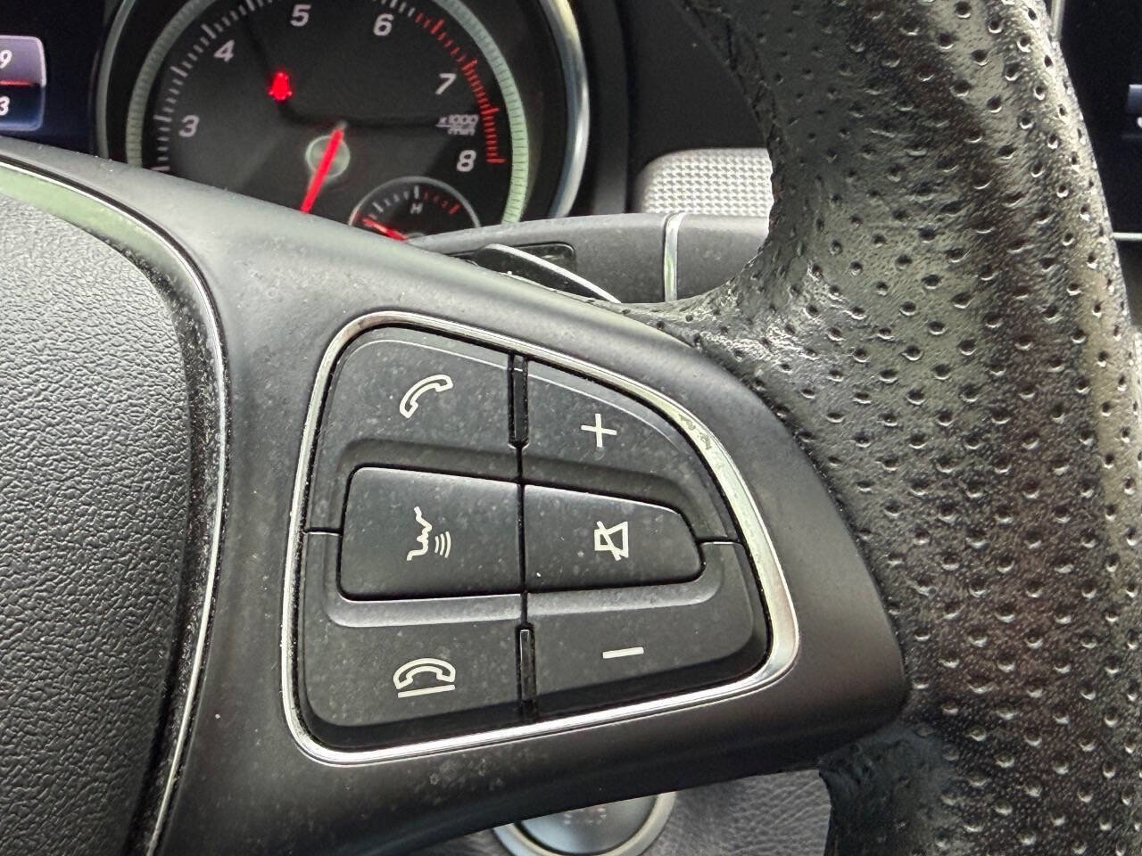 Used 2019 Mercedes-Benz GLA 250 4MATIC image 15
