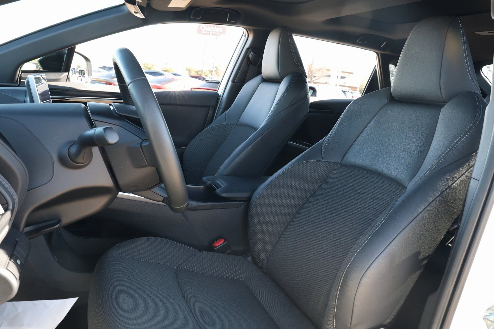 Used 2023 Toyota bZ4X XLE w/ Weather Package image 30