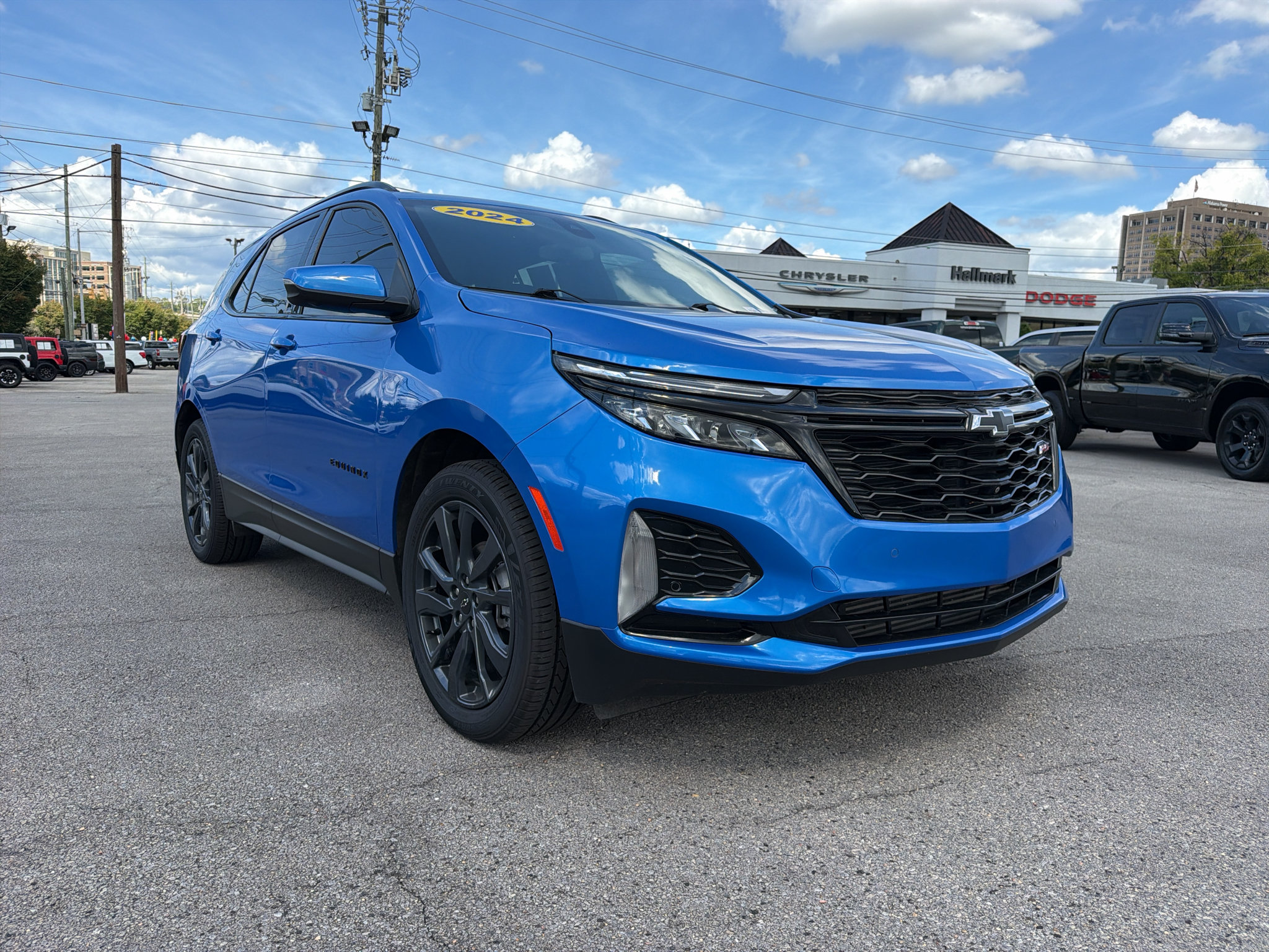 Used 2024 Chevrolet Equinox RS w/ RS Leather Package FWD image 4
