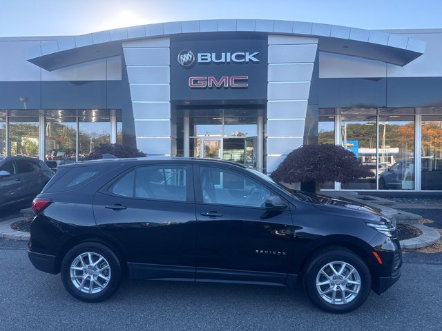 Used 2024 Chevrolet Equinox LS w/ Driver Confidence II Package AWD/4WD image 30