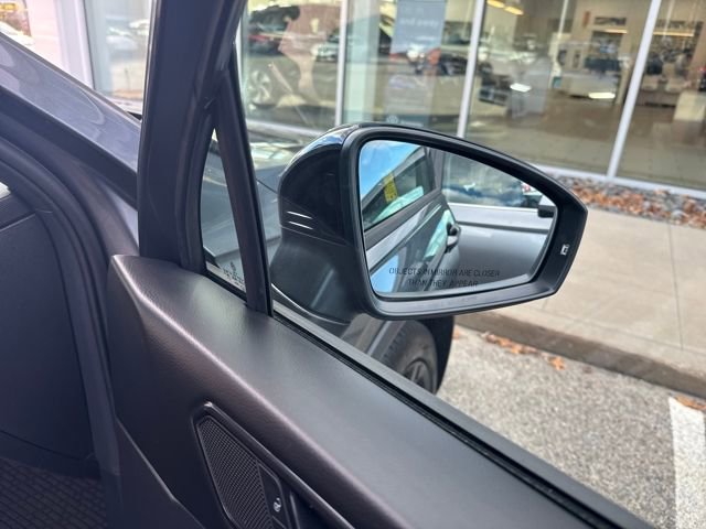 Certified 2024 Volkswagen Tiguan SE R-Line image 35