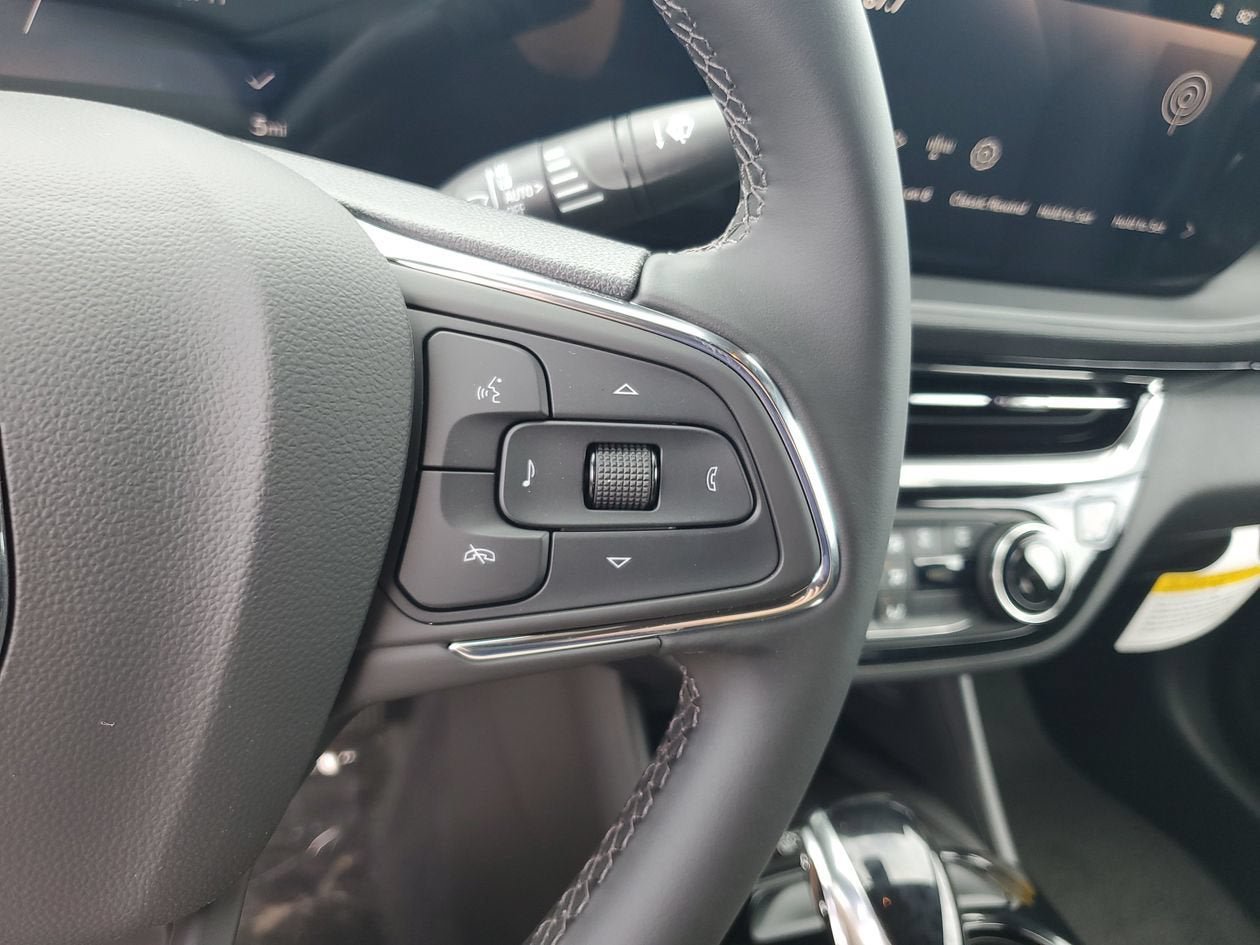 New 2026 Buick Envista Sport Touring w/ Convenience II Package FWD image 27