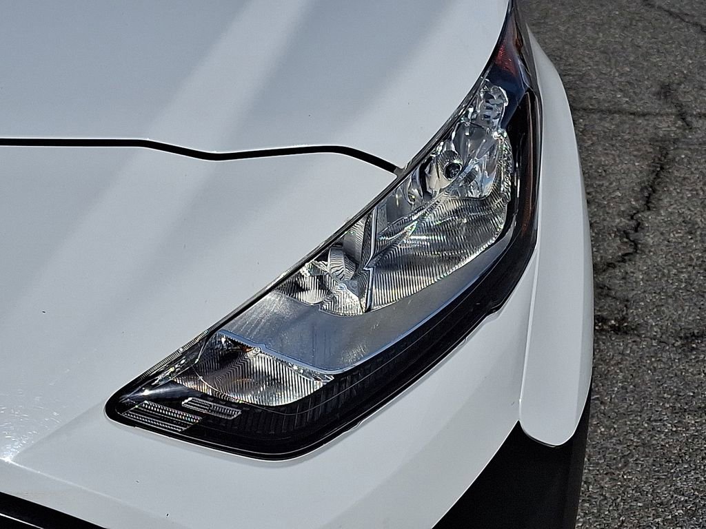 Used 2023 Ford Transit Connect XL image 9