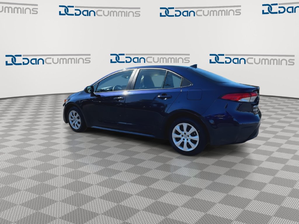 Used 2025 Toyota Corolla LE FWD image 6