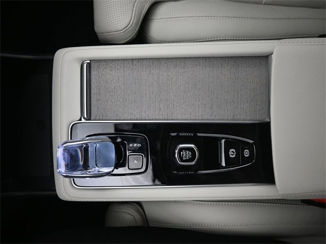 New 2026 Volvo XC90 B6 Ultra w/ Protection Package Premier image 10