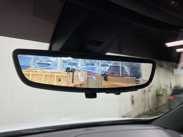 Used 2023 Chevrolet Traverse Premier w/ LPO, Cargo Package image 30