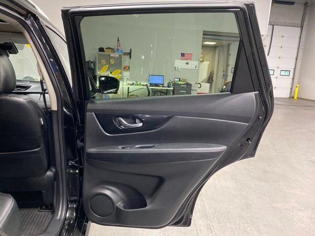 Certified 2020 Nissan Rogue SL w/ Premium Package AWD/4WD image 26