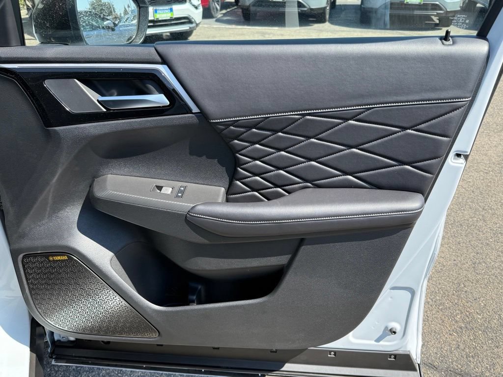 New 2026 Mitsubishi Outlander SEL Black Edition FWD image 19