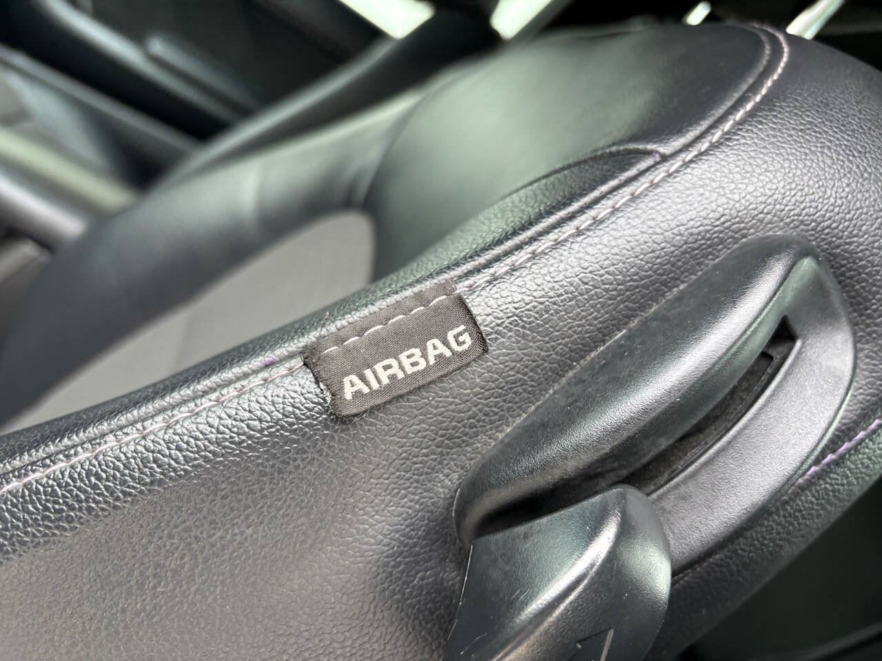 Used 2015 Kia Forte Koup SX FWD image 24